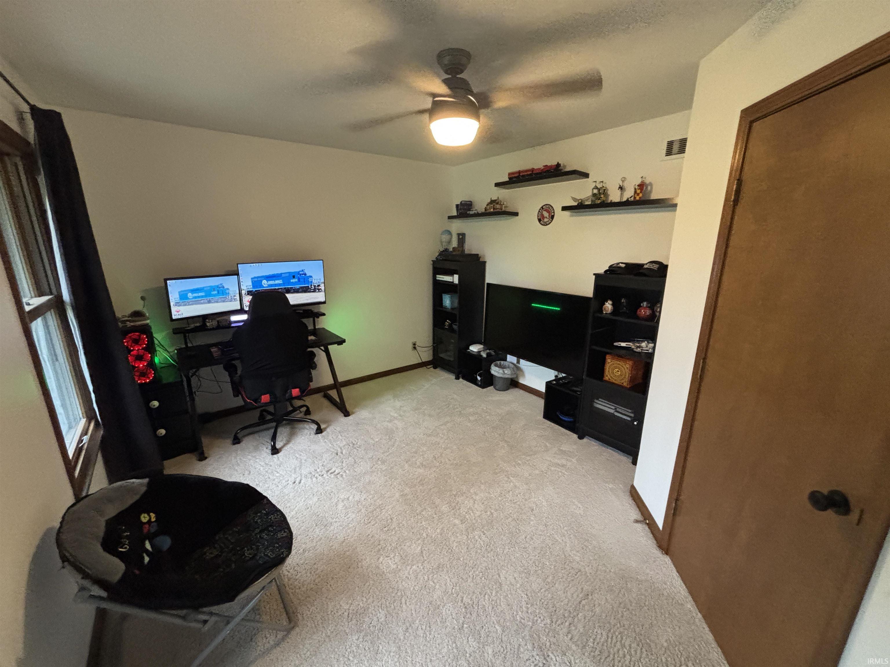 1015 Honeysuckle Lane Vincennes, IN 47591 - Photo 23 of 34