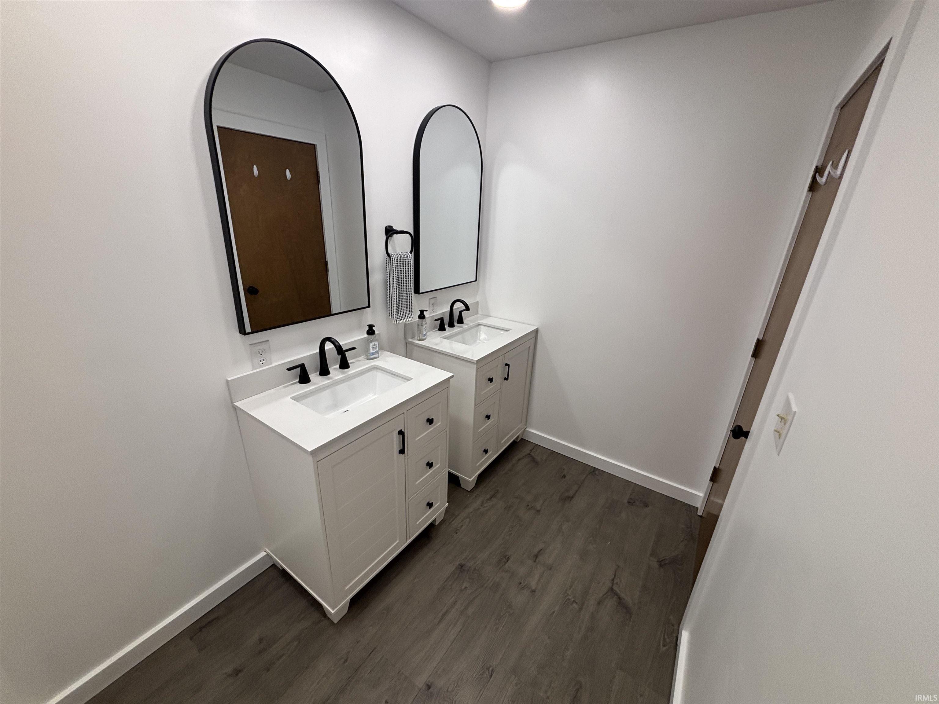 1015 Honeysuckle Lane Vincennes, IN 47591 - Photo 25 of 34