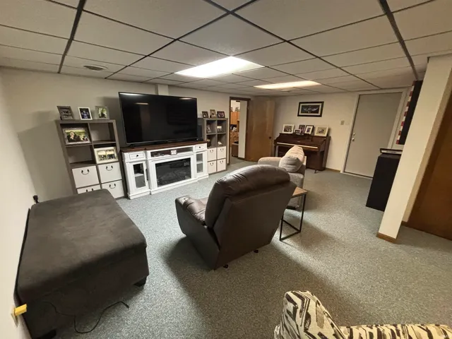 $440,000 | 1015 Honeysuckle Lane, Vincennes, IN 47591