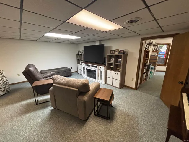 $440,000 | 1015 Honeysuckle Lane, Vincennes, IN 47591