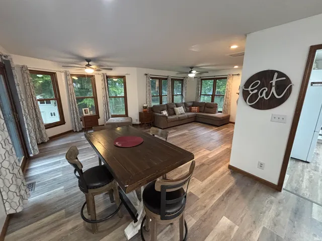 $440,000 | 1015 Honeysuckle Lane, Vincennes, IN 47591