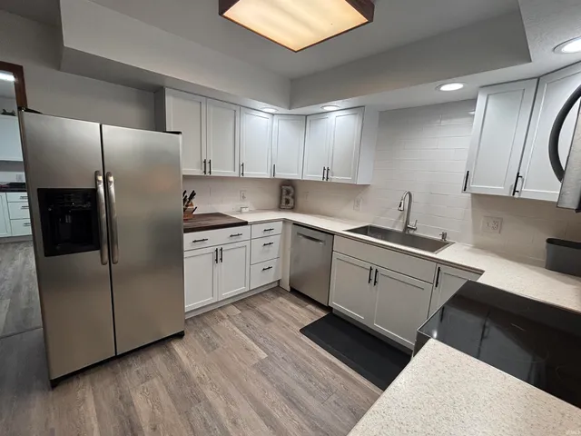 $440,000 | 1015 Honeysuckle Lane, Vincennes, IN 47591