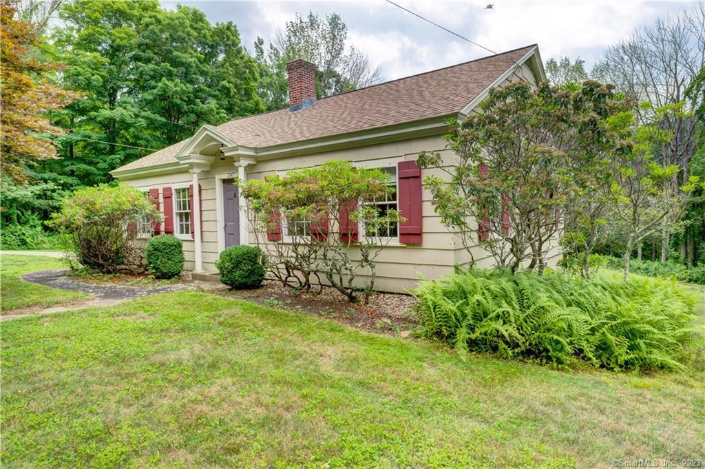1047 Storrs Road Mansfield, CT 06268 - Photo 1 of 1 Front view