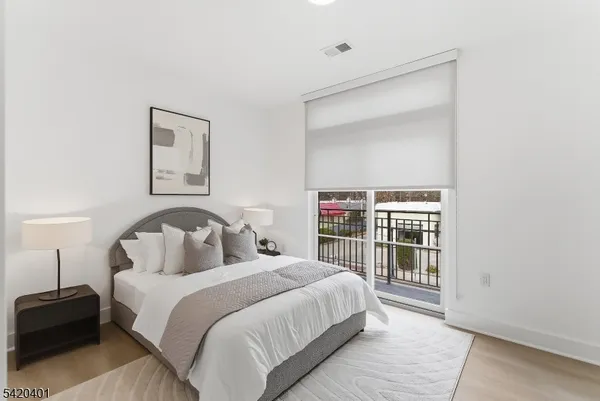 $3,200 | 423 South Avenue West, Unit 201, Westfield, NJ 07090