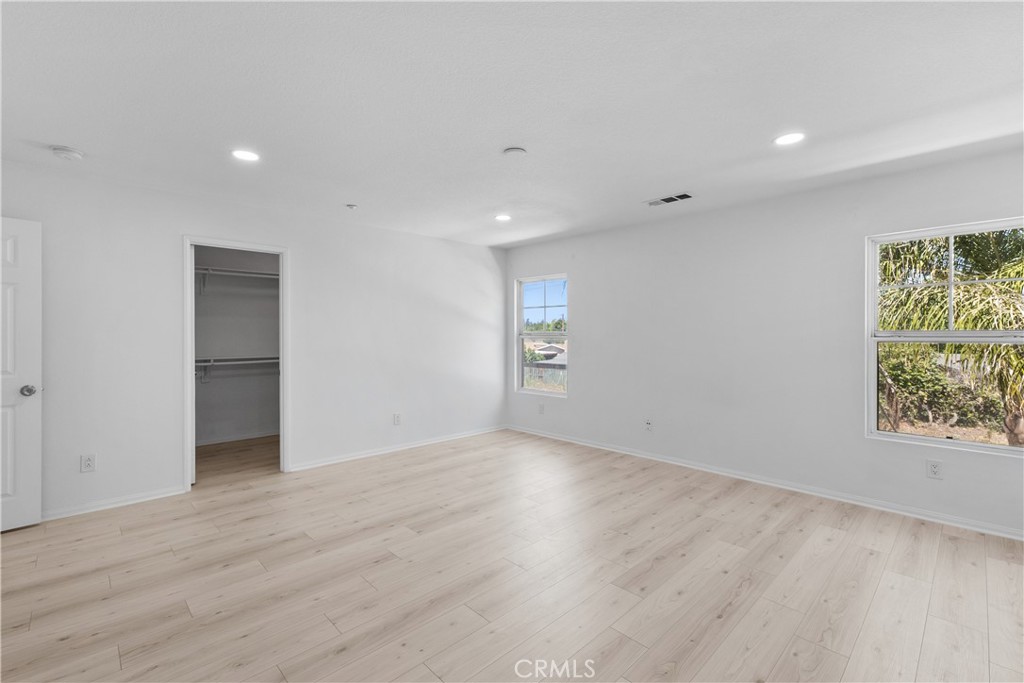 1271 Castledale Street Riverside, CA 92501 - Photo 40 of 54