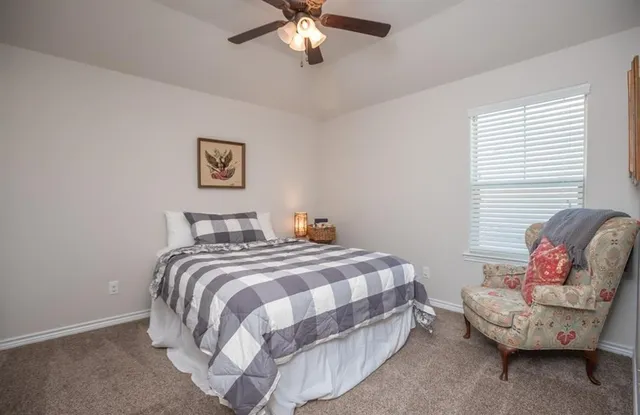 $2,800 | 2529 Kinnersley Lane, College Station, TX 77845