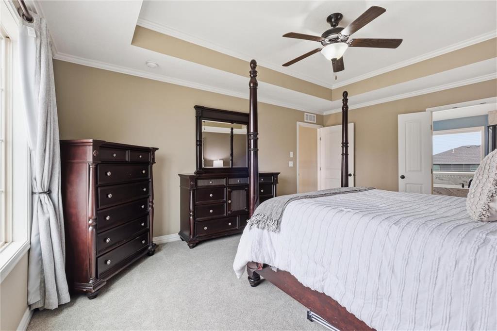 2308 Piatt Lane Olathe, KS 66061 - Photo 16 of 51