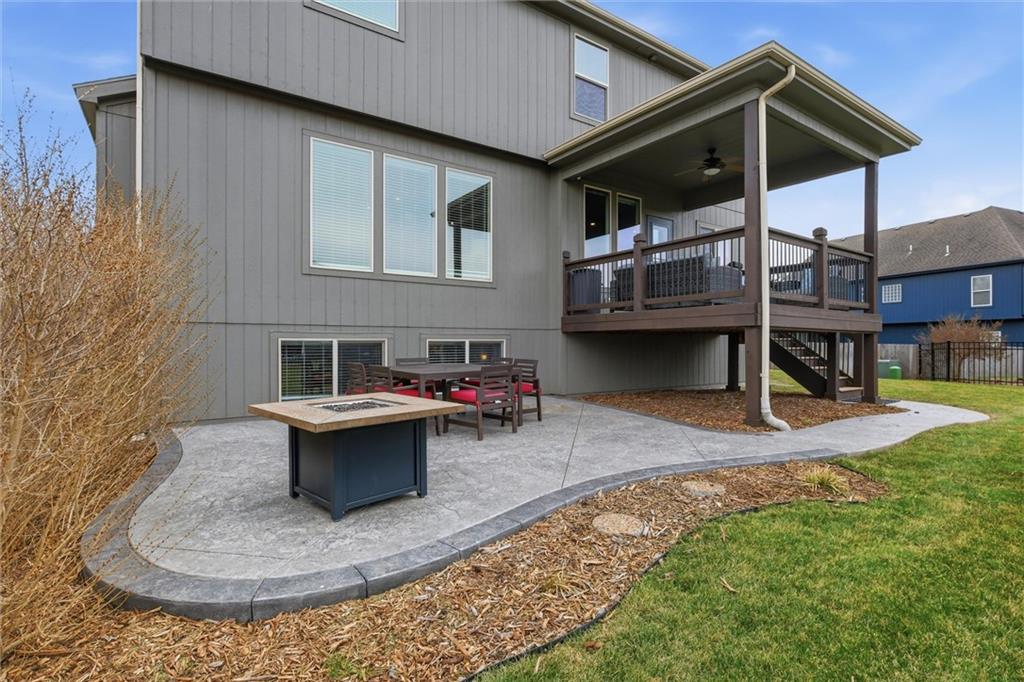 2308 Piatt Lane Olathe, KS 66061 - Photo 35 of 51