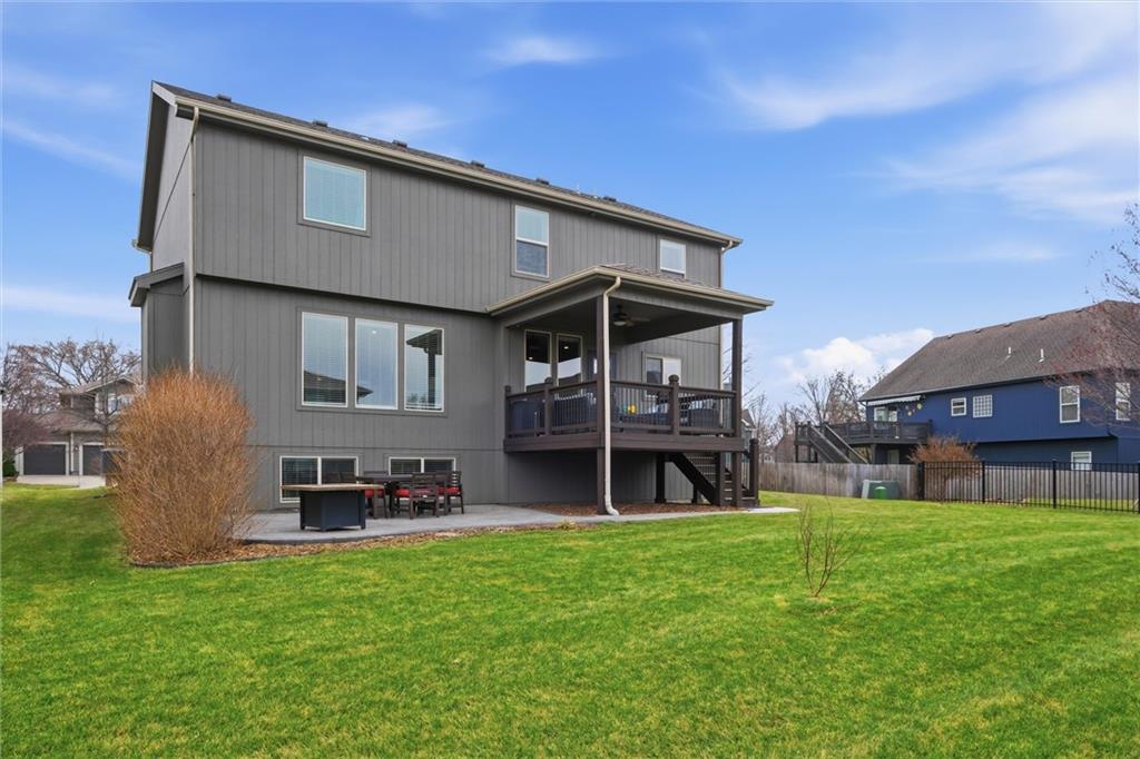 2308 Piatt Lane Olathe, KS 66061 - Photo 36 of 51