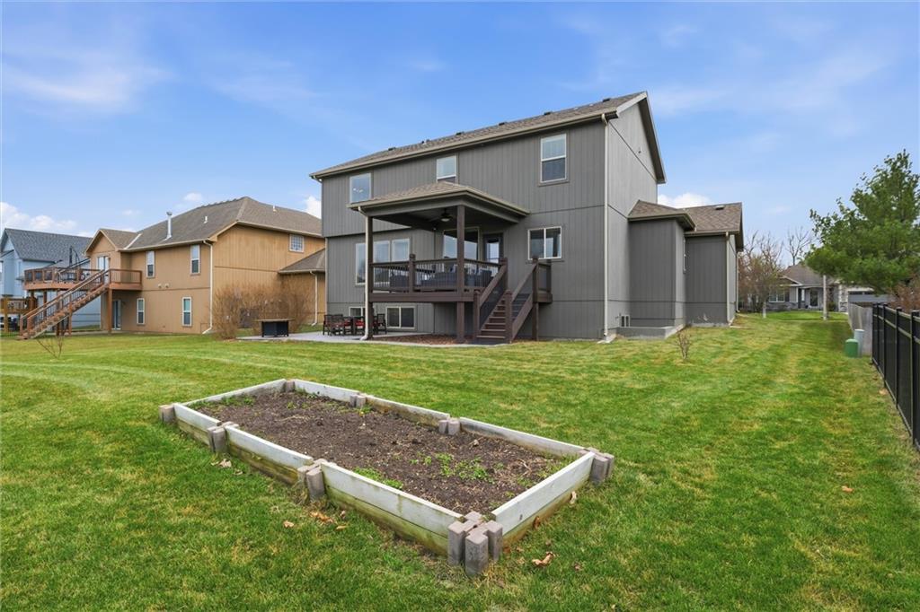 2308 Piatt Lane Olathe, KS 66061 - Photo 38 of 51