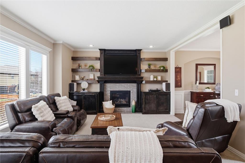 2308 Piatt Lane Olathe, KS 66061 - Photo 4 of 51