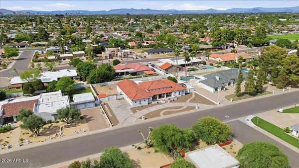 $1,200,000 | 952 East Libra Drive, Tempe, AZ 85283