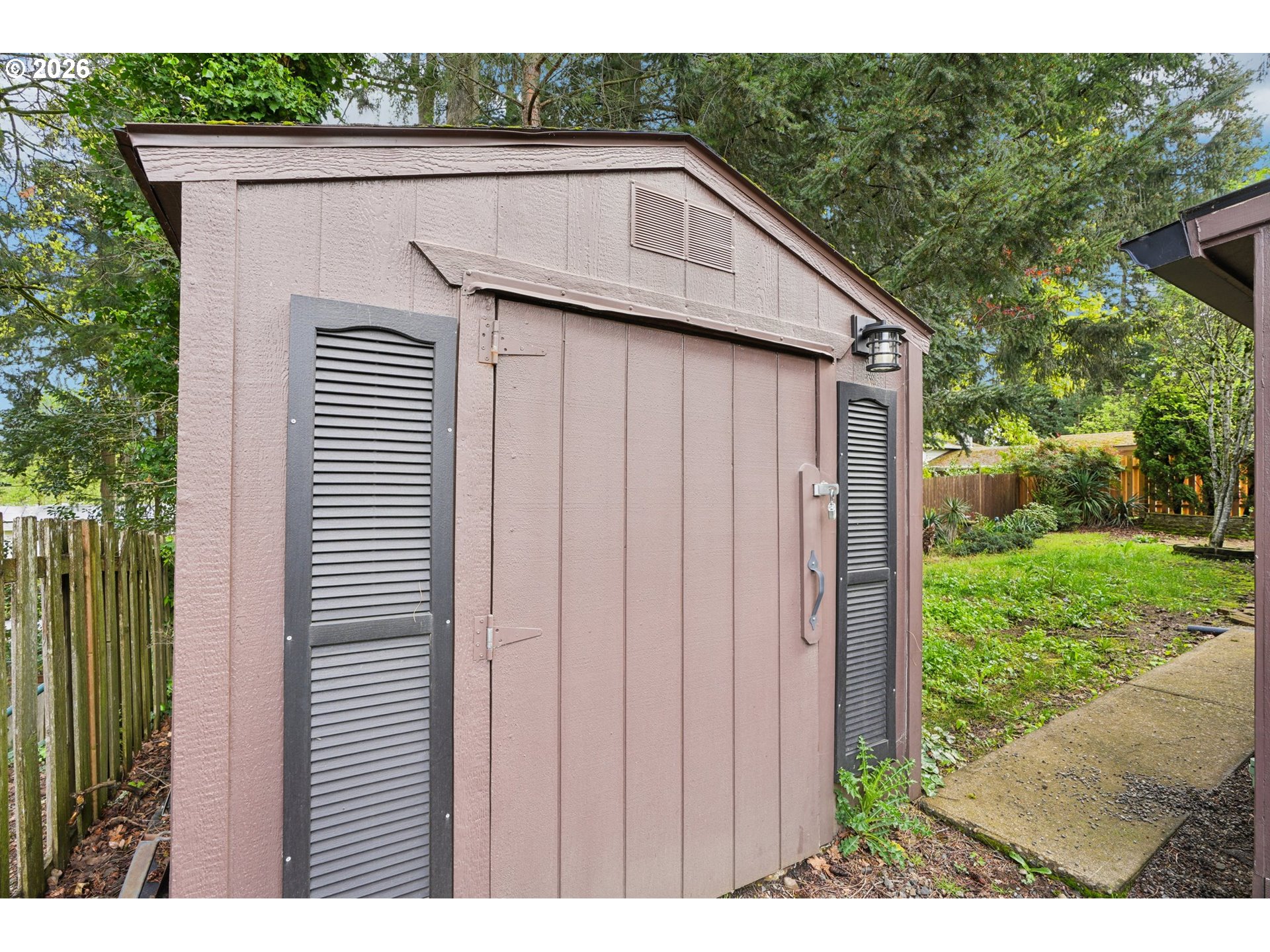 16660 Southeast Valley View Road Portland, OR 97267 - Photo 24 of 27