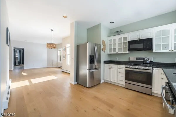 $2,750 | 30 Sussex Avenue, Unit 1, Morristown, NJ 07960