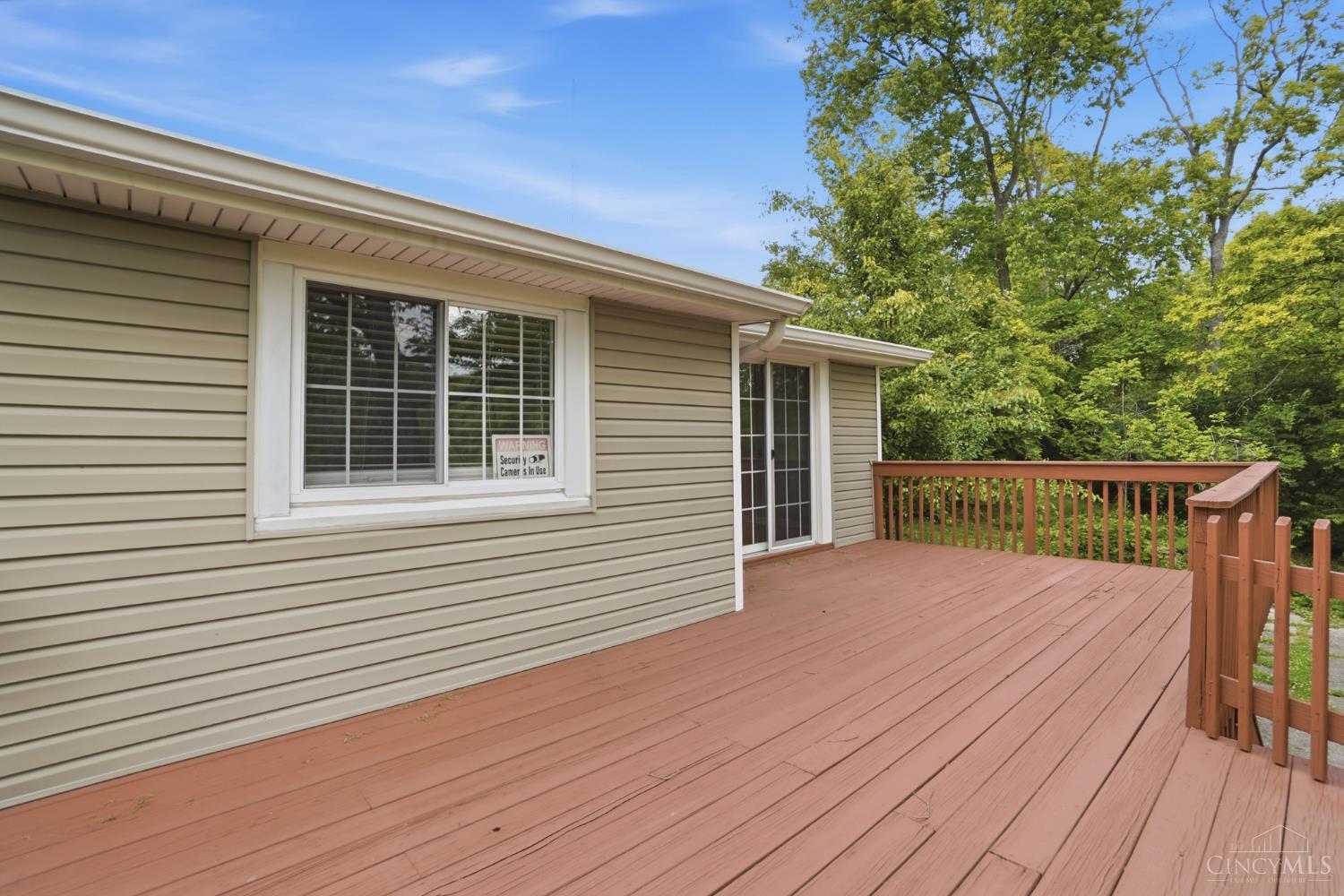 9808 Daly Road Cincinnati, OH 45231 - Photo 32 of 39