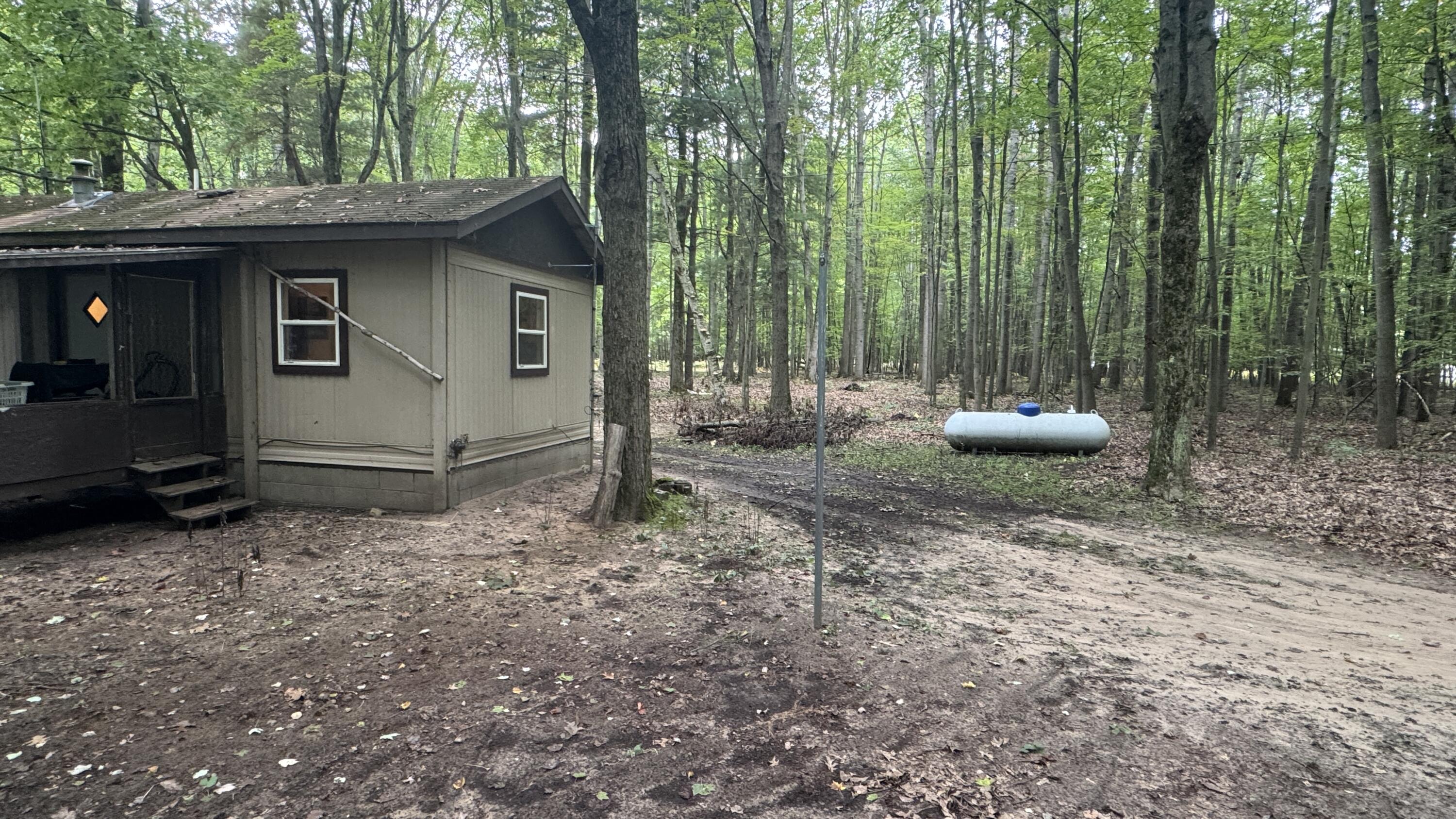 2404 Bialik Road Manistee, MI 49660 - Photo 16 of 20 16