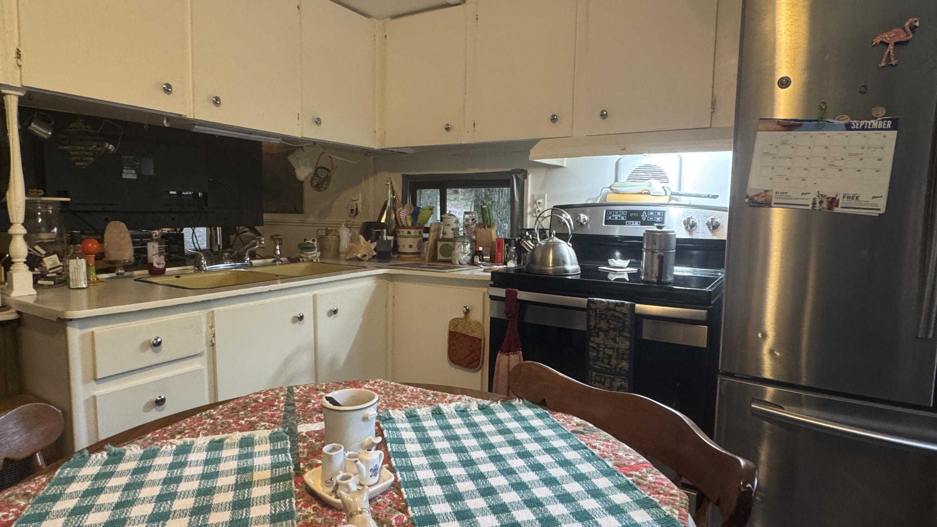 2404 Bialik Road Manistee, MI 49660 - Photo 2 of 20 2