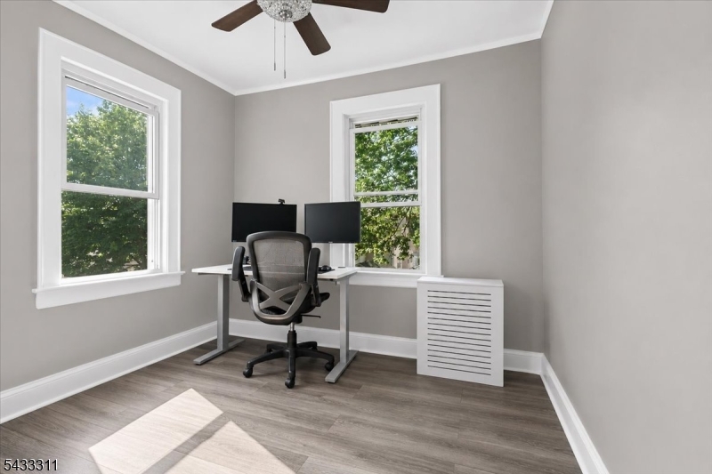 175 Colonial Road West Union, NJ 07083 - Photo 33 of 50