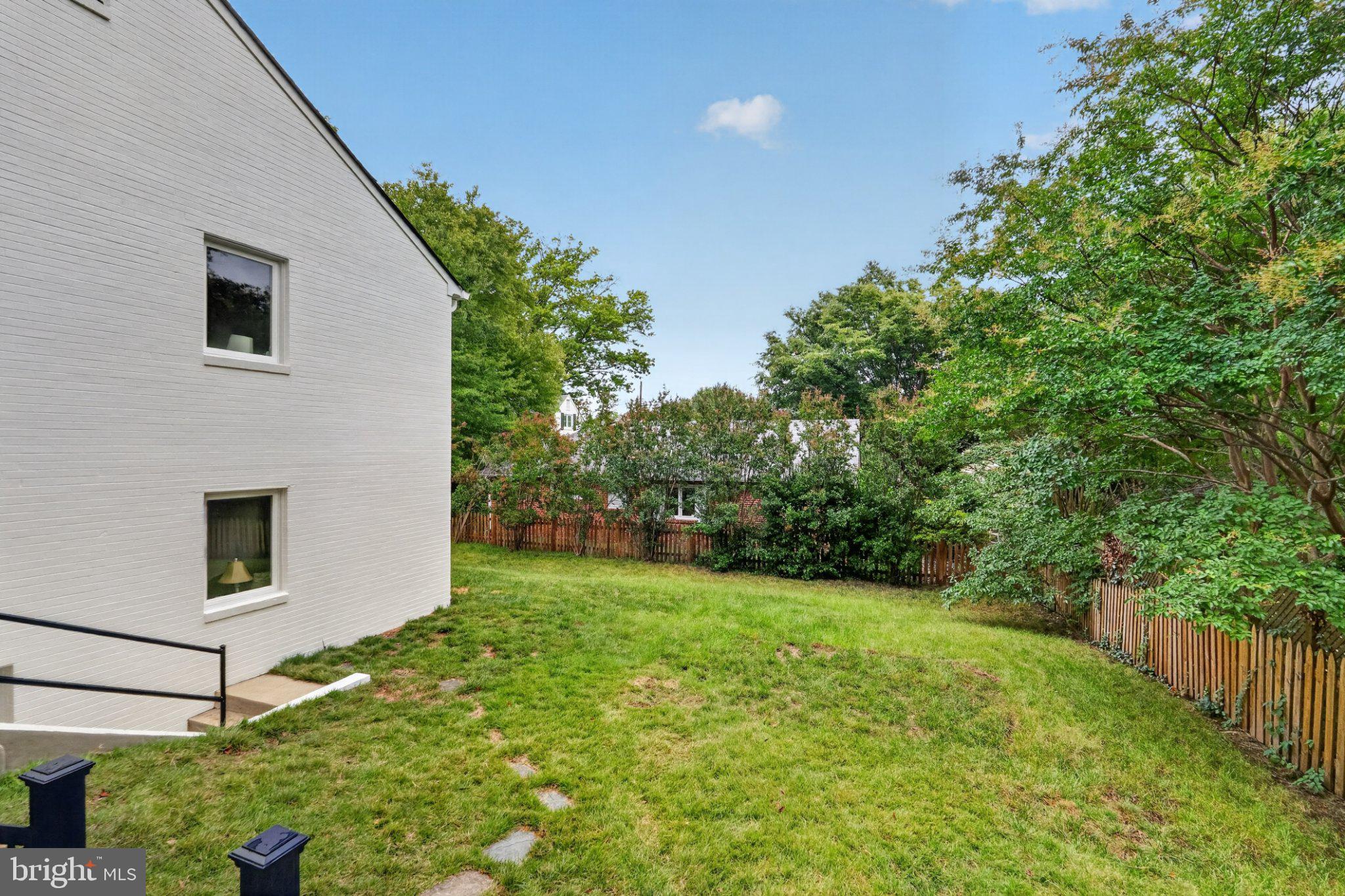 313 Vassar Road Alexandria, VA 22314 - Photo 42 of 58 Gallery Image 42