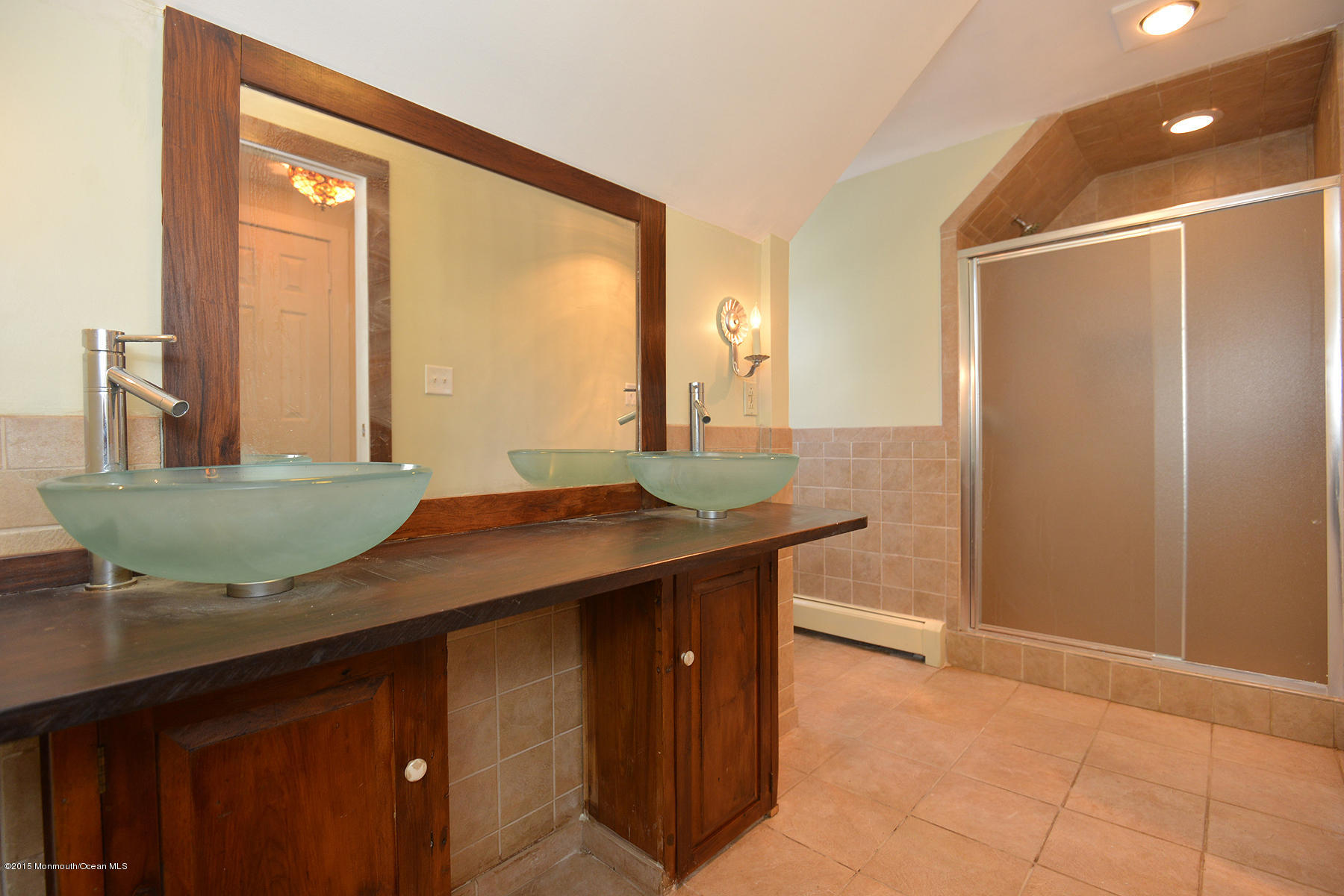 163 Crawfords Corner Road Holmdel, NJ 07733 - Photo 20 of 50 2nd floor main bath