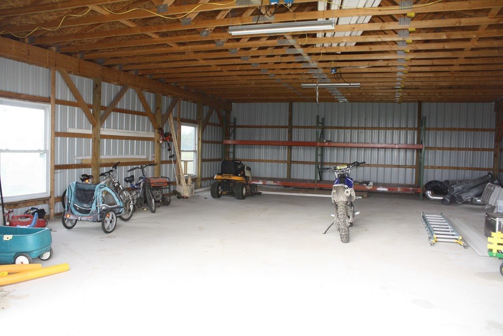 2146 North Shepherd Road Mount Pleasant, MI 48858 - Photo 31 of 35 1831865-30.JPG
