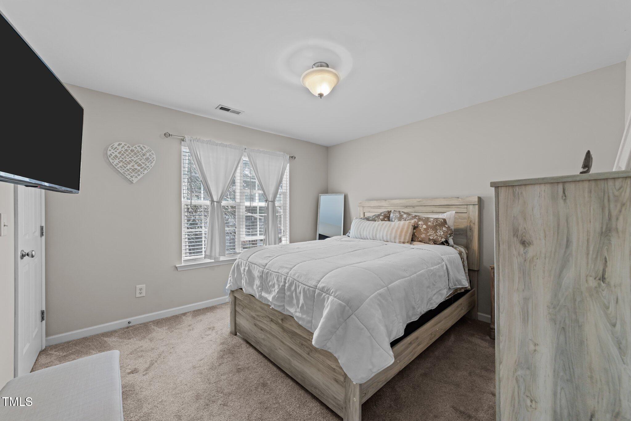 8208 City Loft Court Raleigh, NC 27613 - Photo 16 of 29 14-web-or-mls-3D5A6179