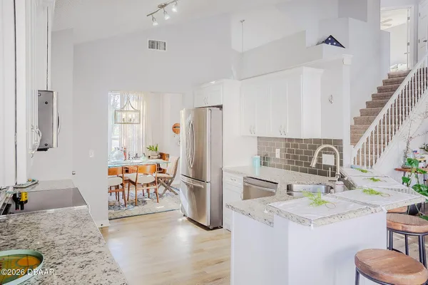 $3,500 | 5795 Windsor Hill Drive, Port Orange, FL 32128