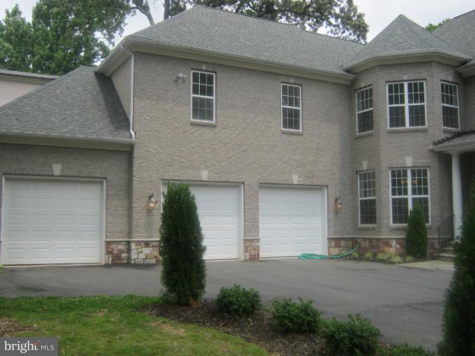 3809 Hummer Road Annandale, VA 22003 - Photo 9 of 10 Exterior (Front)