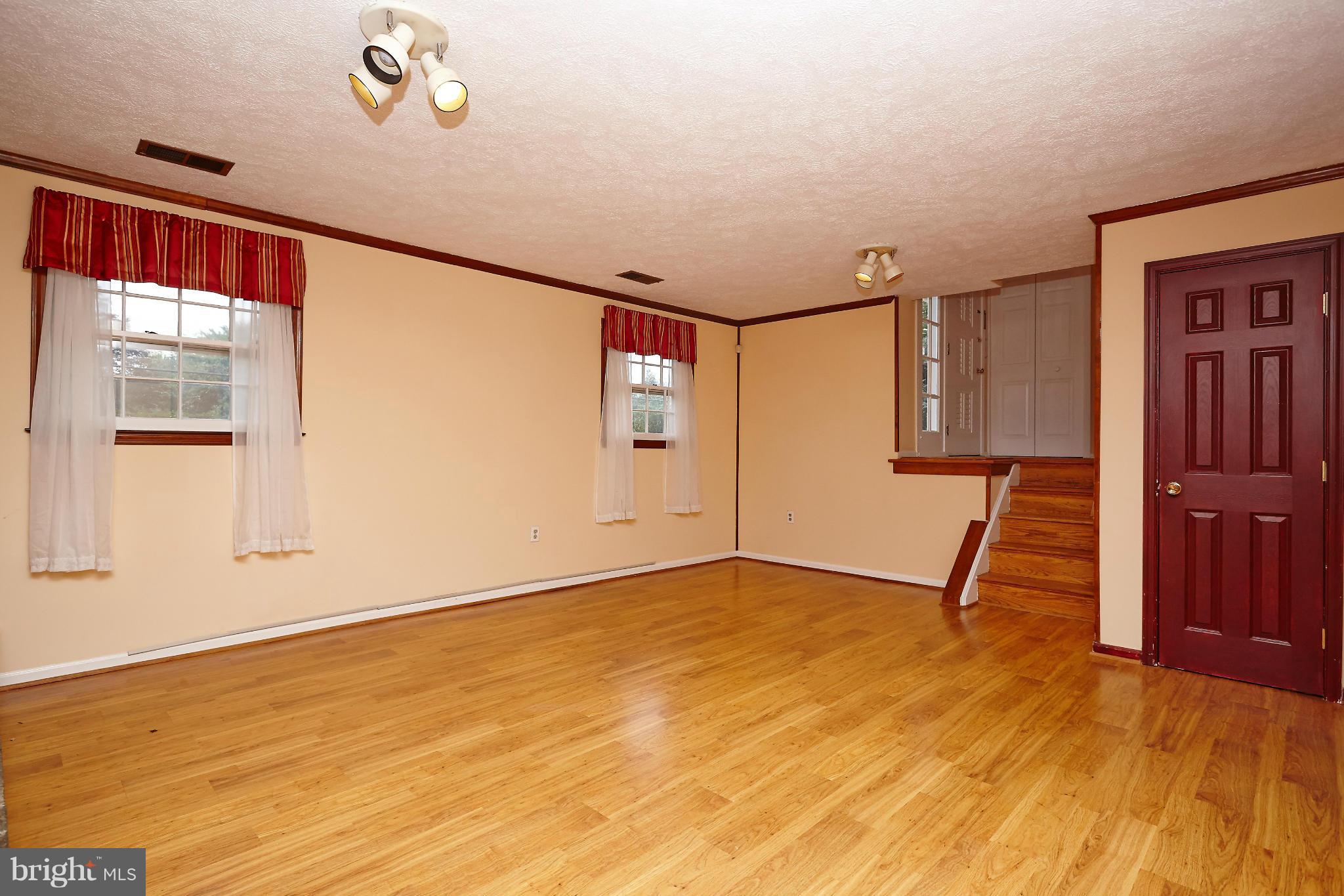 2012 Friendship Lane Falls Church, VA 22043 - Photo 20 of 28 Recreation Room