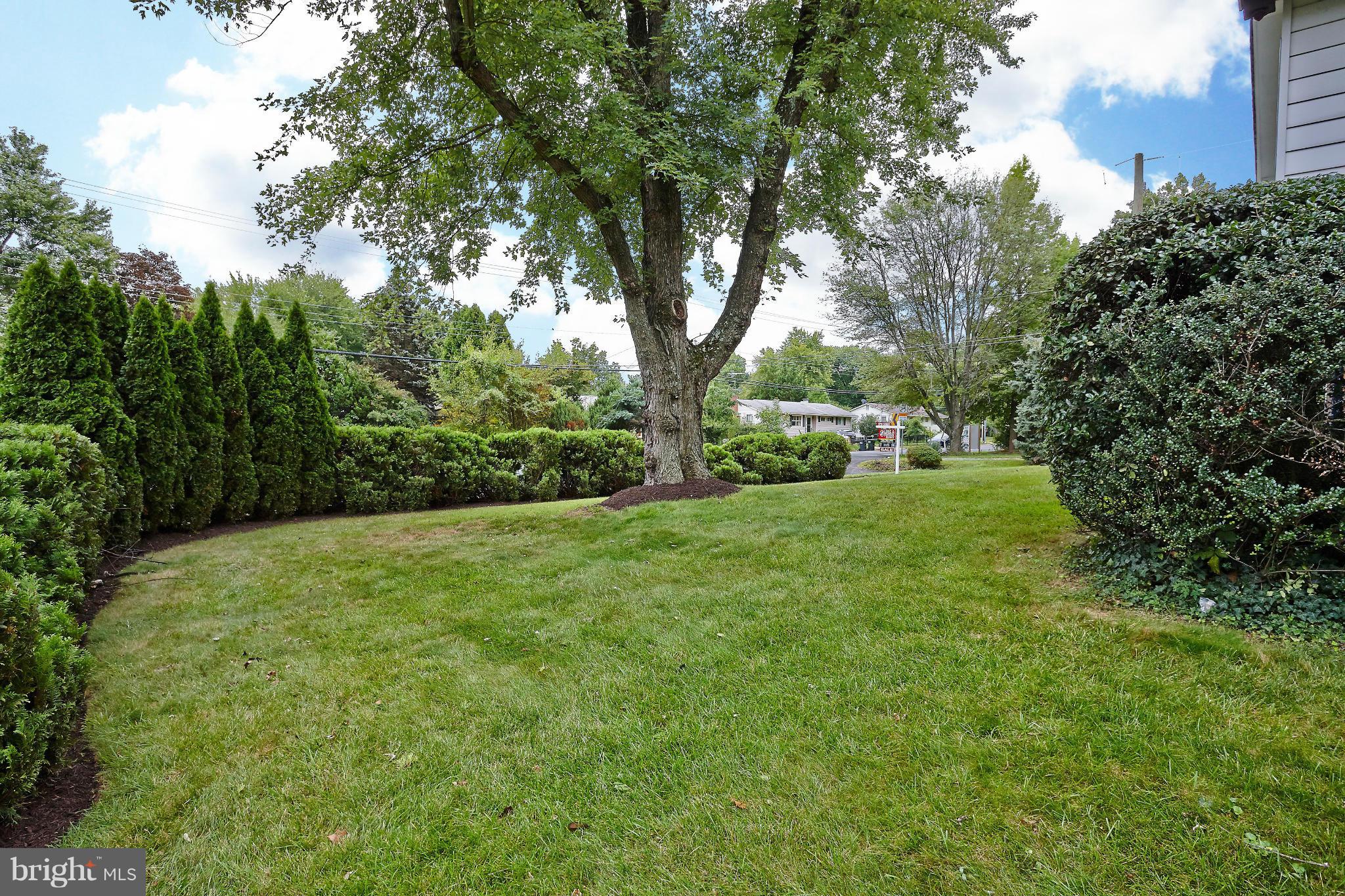2012 Friendship Lane Falls Church, VA 22043 - Photo 26 of 28 Backyard