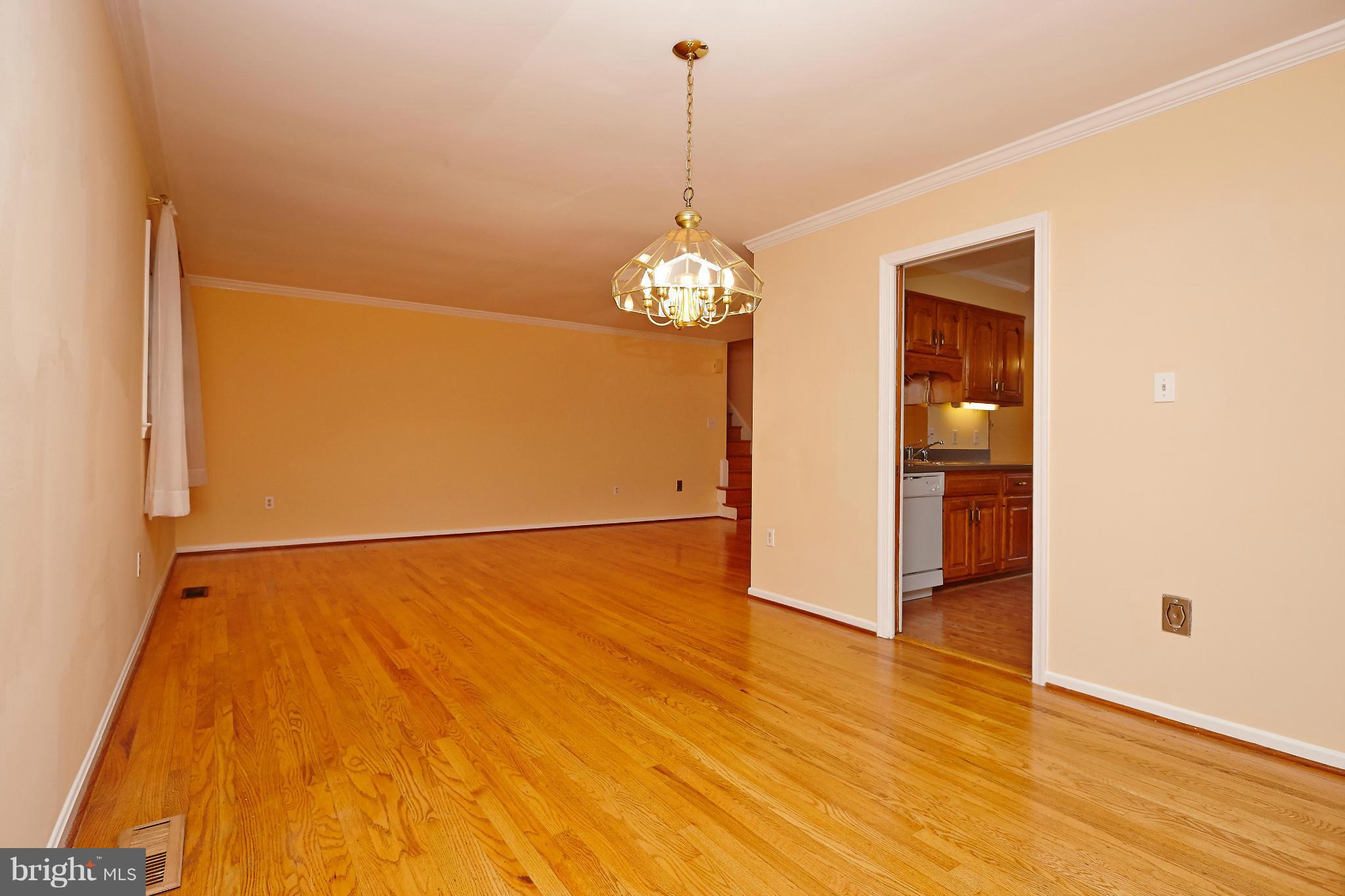 2012 Friendship Lane Falls Church, VA 22043 - Photo 10 of 28 Dining Room