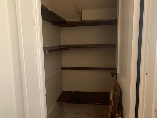 514 Marcy Street Ottawa, IL 61350 - Photo 37 of 54 a view of walk in closet