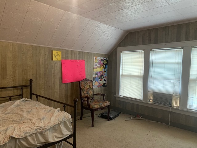 514 Marcy Street Ottawa, IL 61350 - Photo 46 of 54 a room with furniture and a window