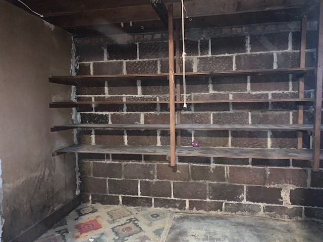 514 Marcy Street Ottawa, IL 61350 - Photo 54 of 54 a view of a room with shelves