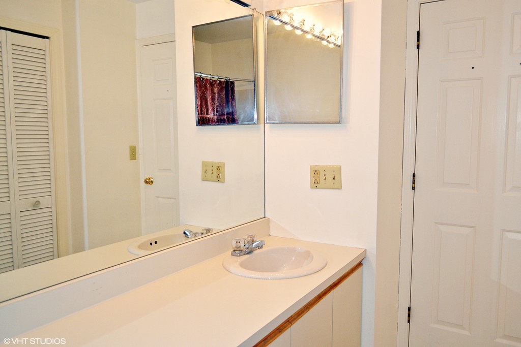 201 Bedford Road, Unit 54 Woburn, MA 01801 - Photo 18 of 22