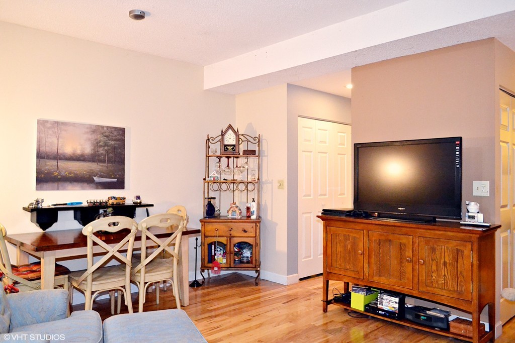 201 Bedford Road, Unit 54 Woburn, MA 01801 - Photo 3 of 22