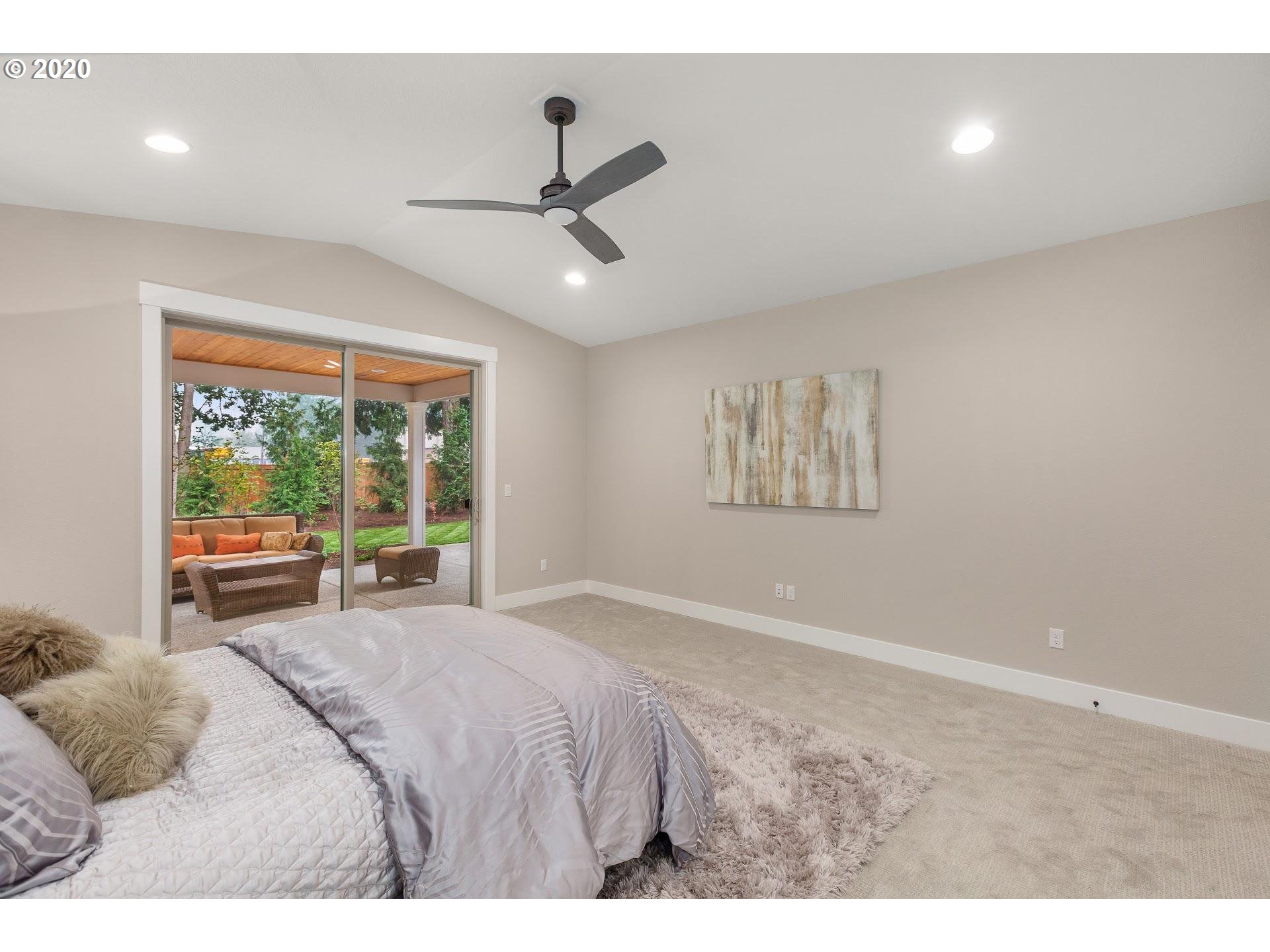15650 Quarry Road Lake Oswego, OR 97035 - Photo 12 of 30 Gallery Image 12