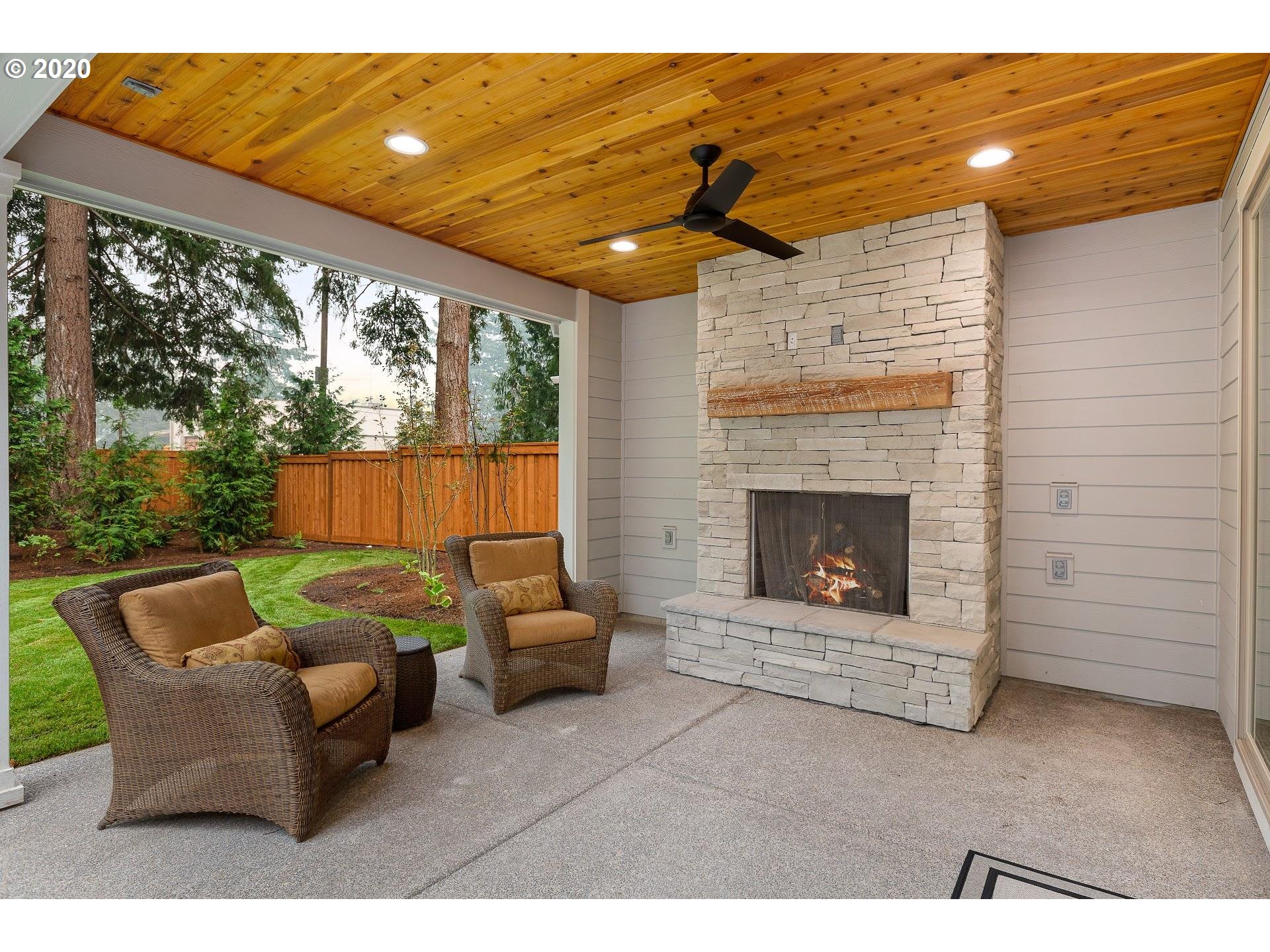 15650 Quarry Road Lake Oswego, OR 97035 - Photo 27 of 30 Gallery Image 27