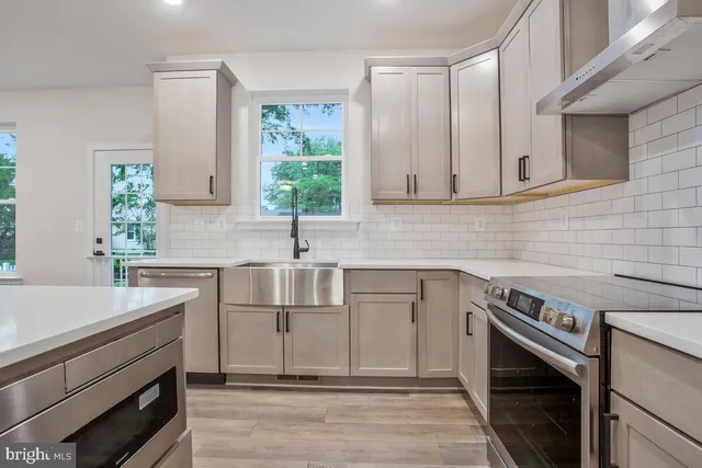 $599,990 | 4908 Olive Street, Shady Side, MD 20764