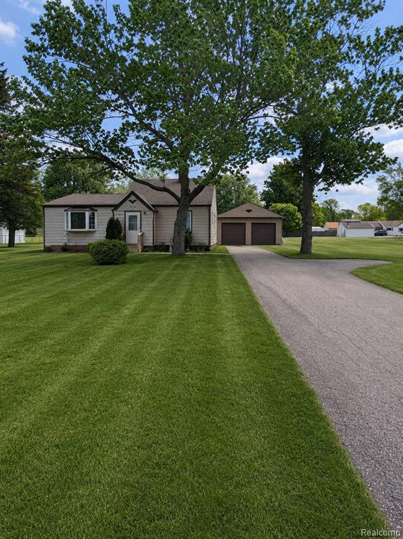 7032 Neff Road Mount Morris, MI 48458 - Photo 2 of 20
