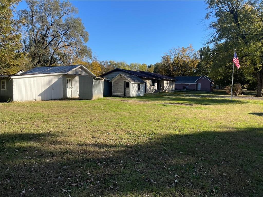 409 North Labette Street Edna, KS 67342 - Photo 27 of 29