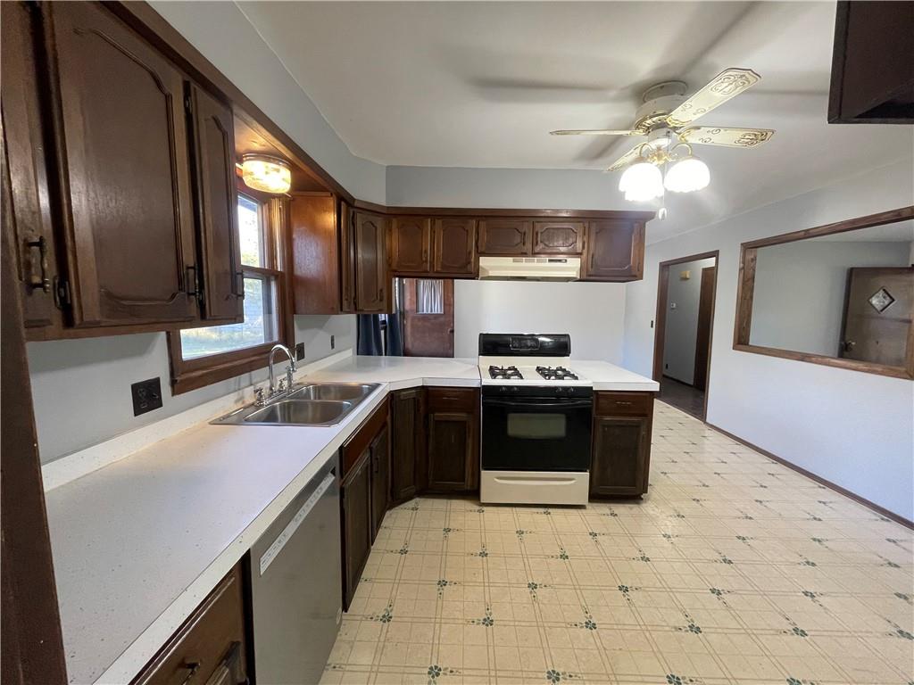 409 North Labette Street Edna, KS 67342 - Photo 10 of 29