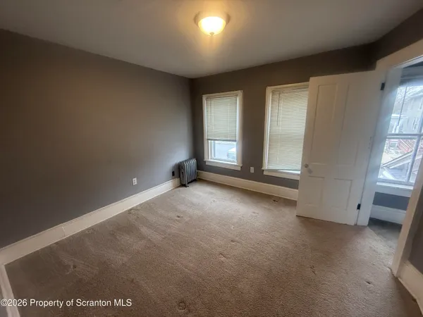 $1,200 | 1019 North Irving Avenue, Scranton, PA 18510