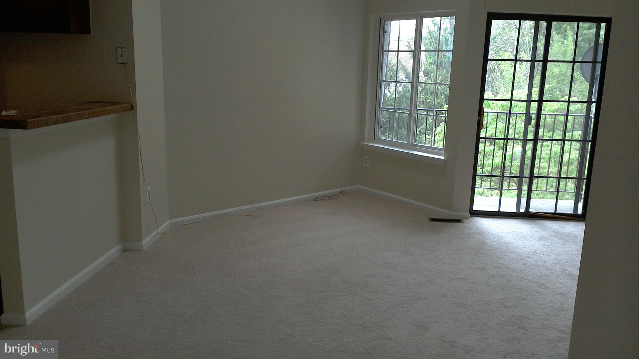 10829-10831 Amherst Avenue, Unit F Silver Spring, MD 20902 - Photo 2 of 9 Living Room