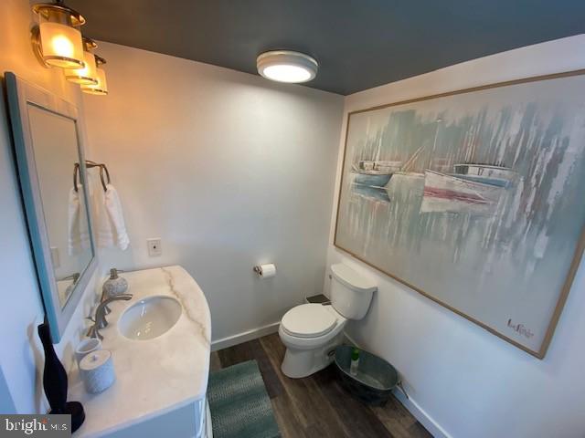 702 Bradley Road, Unit 11 Ocean City, MD 21842 - Photo 16 of 19 Owner's Bathroom