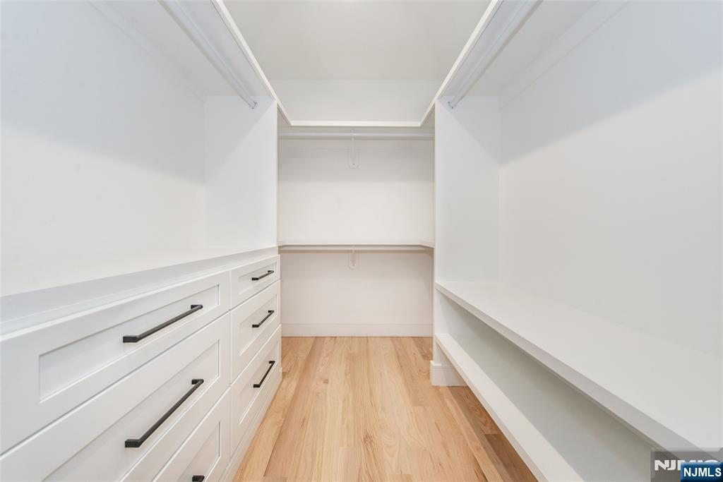 700 Ramapo Road Teaneck, NJ 07666 - Photo 22 of 41