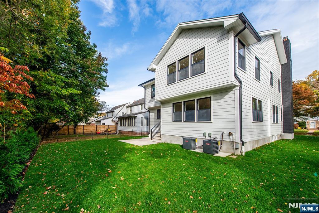 700 Ramapo Road Teaneck, NJ 07666 - Photo 38 of 41