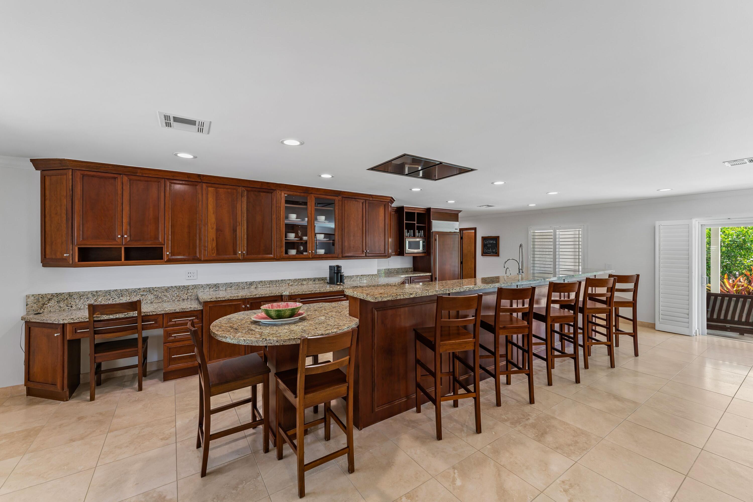 18150 Perigon Way Jupiter, FL 33458 - Photo 12 of 57 653B3D81-6527-4D60-A317-EE8B6C84528C