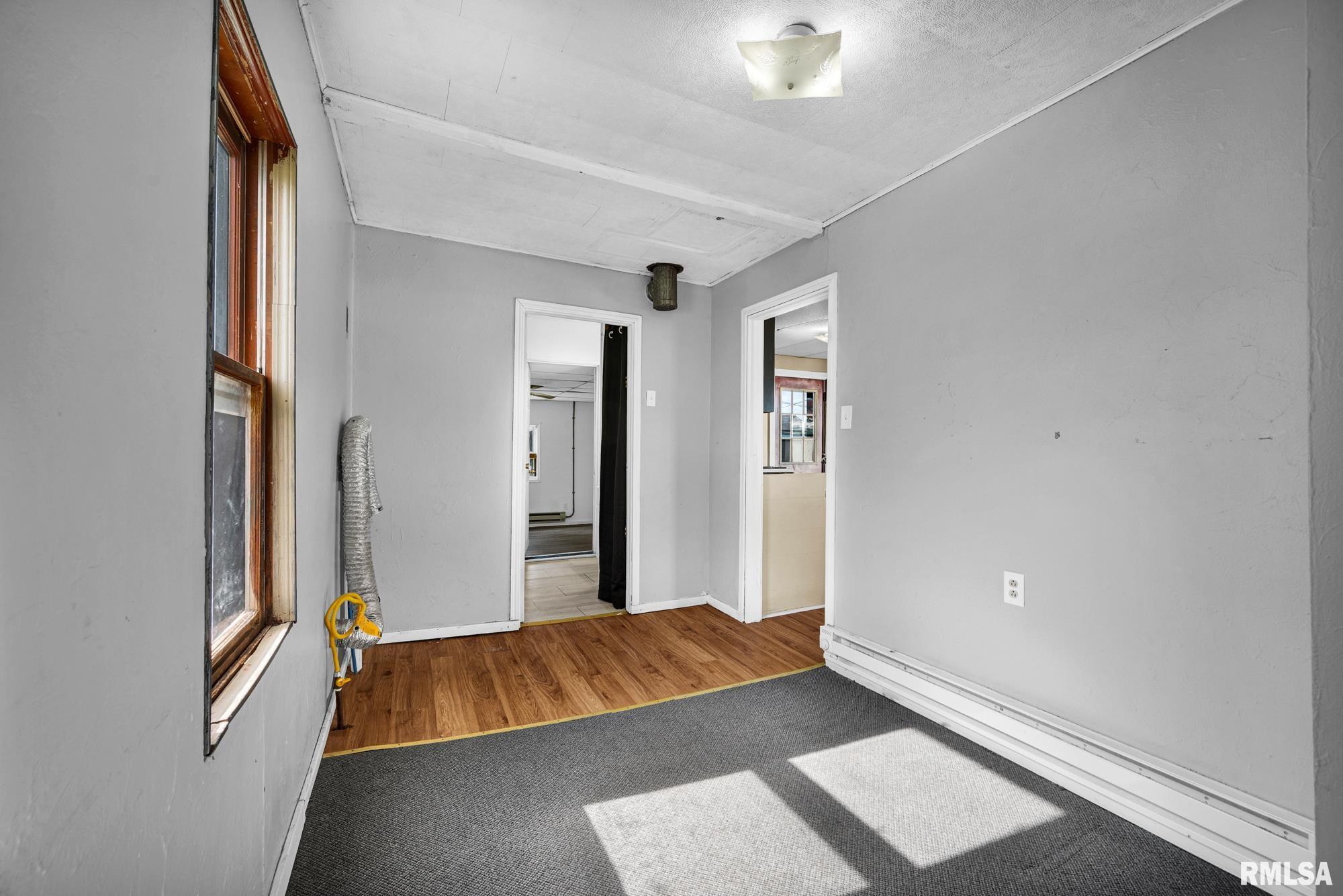 206 Cooper Street Pekin, IL 61554 - Photo 11 of 20