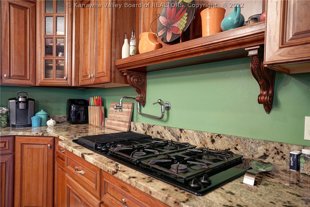 1531 Tennis Club Road Charleston, WV 25314 - Photo 17 of 48 Gallery Image 17